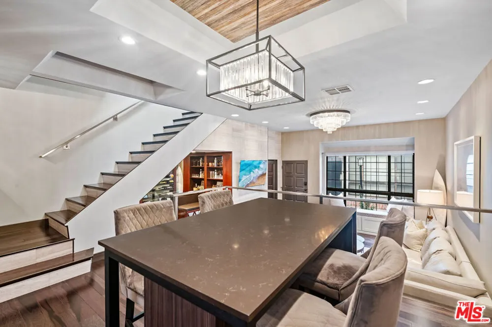 36 Navy Street #3 Venice, CA 90291