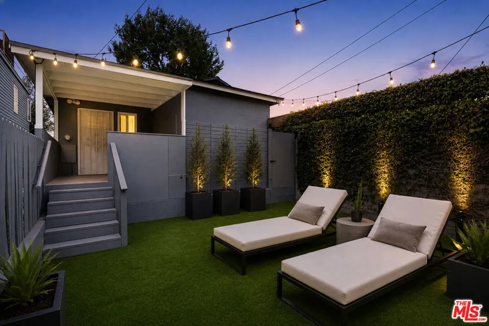 806 Navy Street Santa Monica, CA 90405