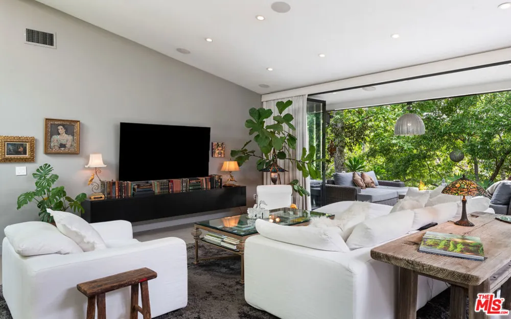 33020 Pacific Coast Highway Malibu, CA 90265