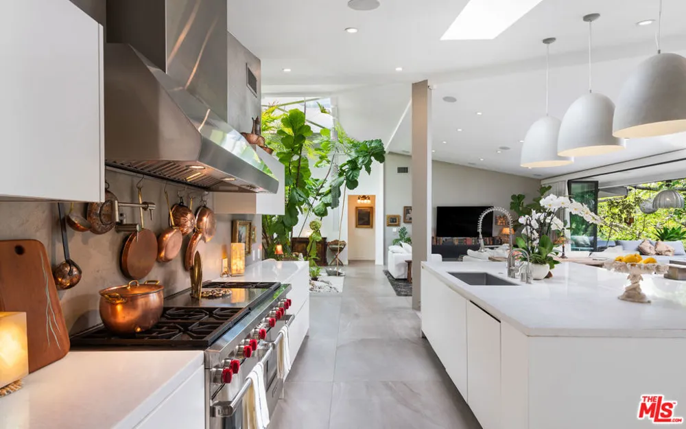 33020 Pacific Coast Highway Malibu, CA 90265