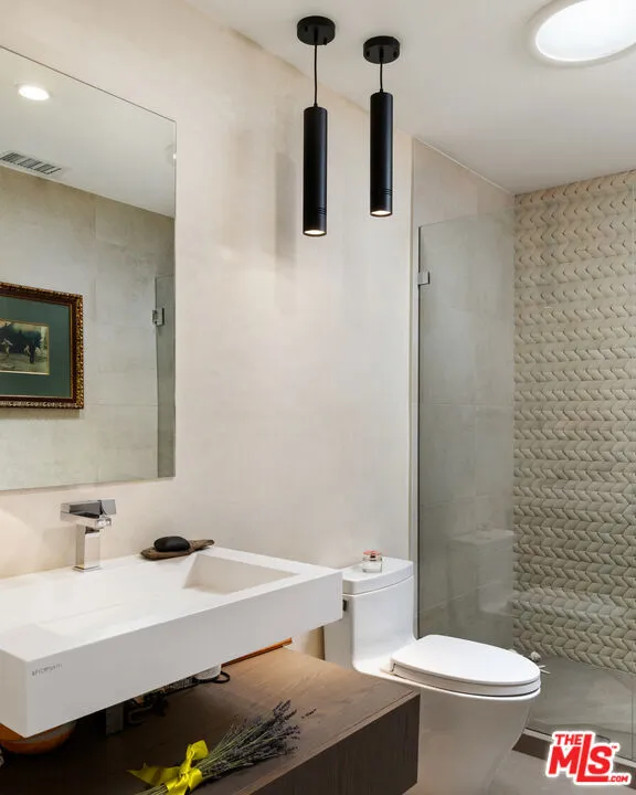 33020 Pacific Coast Highway Malibu, CA 90265