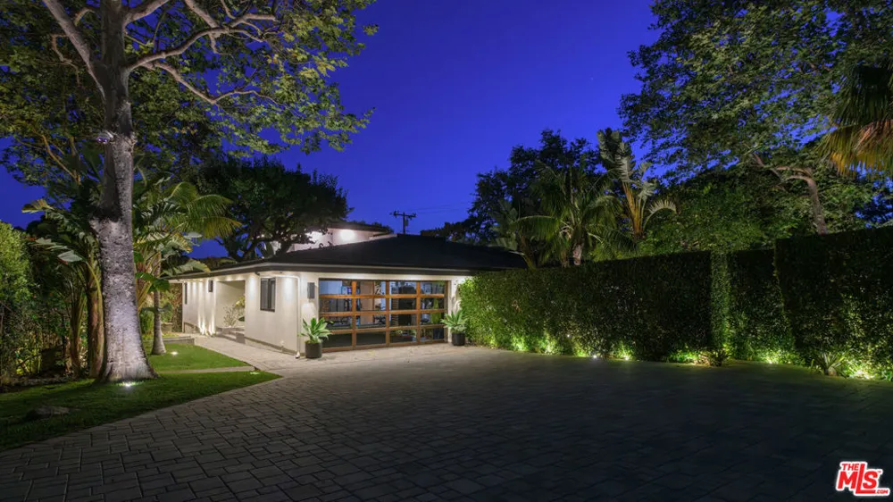 33020 Pacific Coast Highway Malibu, CA 90265