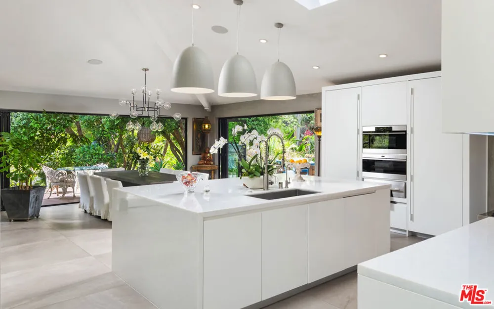 33020 Pacific Coast Highway Malibu, CA 90265