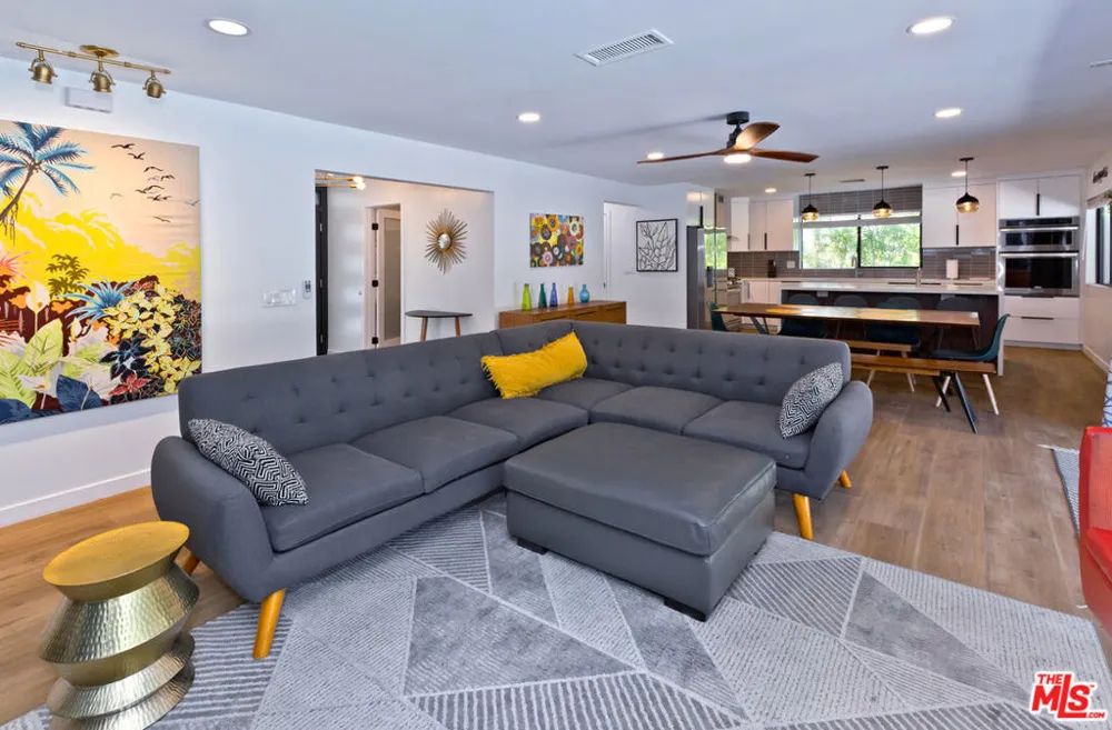 2660 Farrell Drive Palm Springs, CA 92262