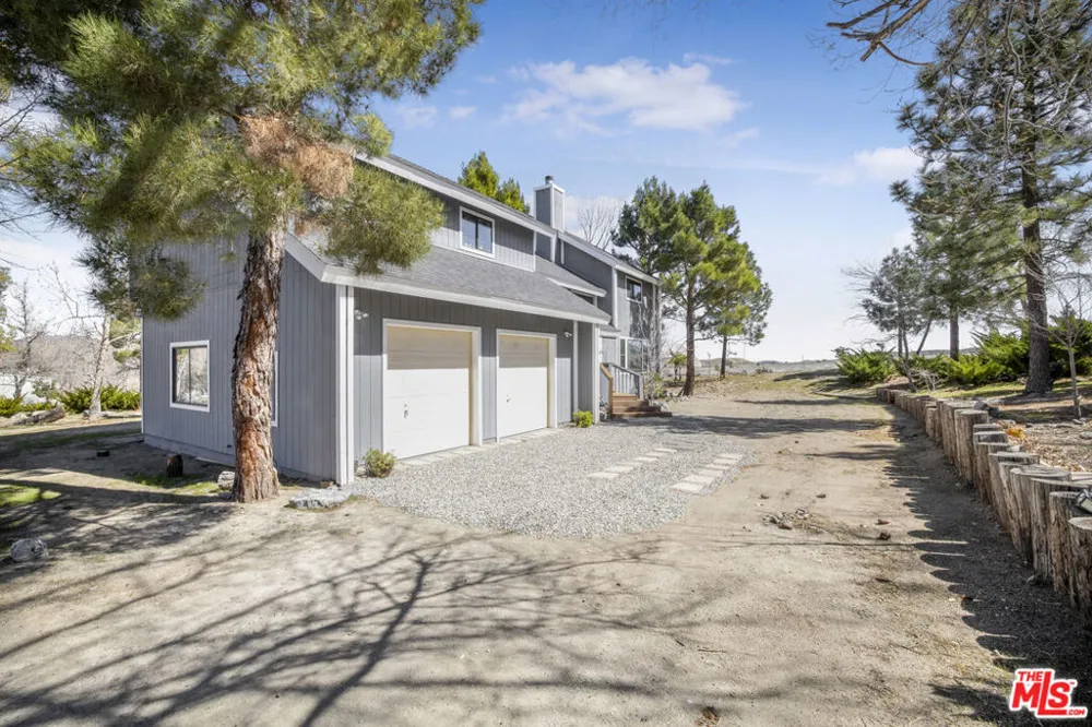34315 Lancaster Road Lancaster, CA 93536