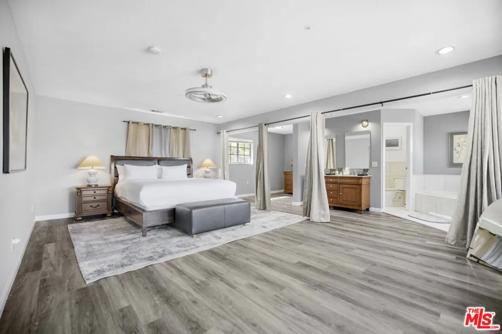 34315 Lancaster Road Lancaster, CA 93536
