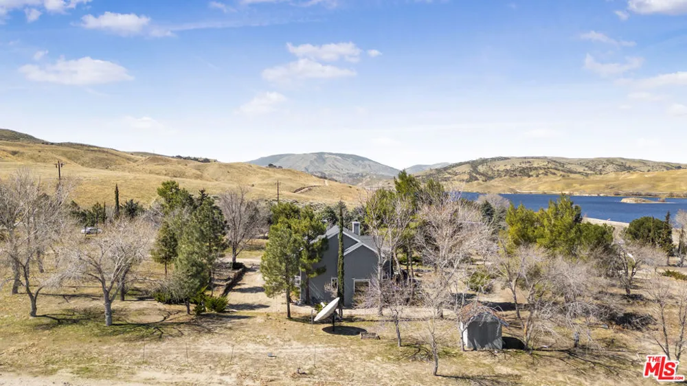 34315 Lancaster Road Lancaster, CA 93536