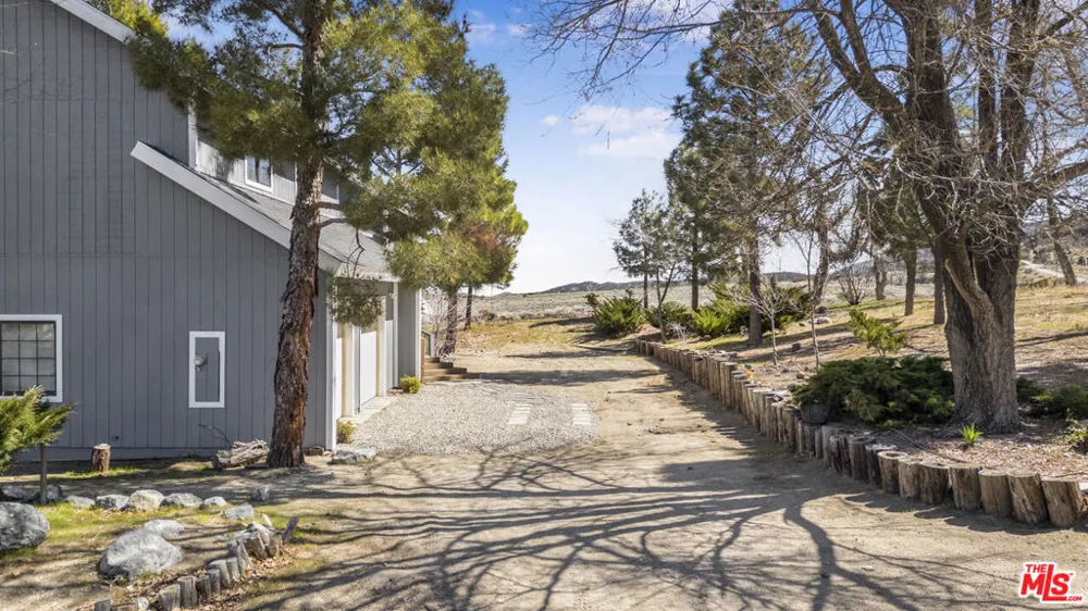 34315 Lancaster Road Lancaster, CA 93536