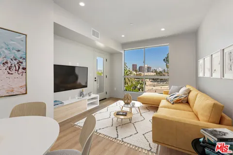 12431 Rochester Avenue #411