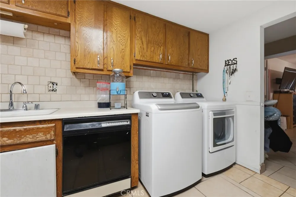 40672 Mayberry Hemet, CA 92544