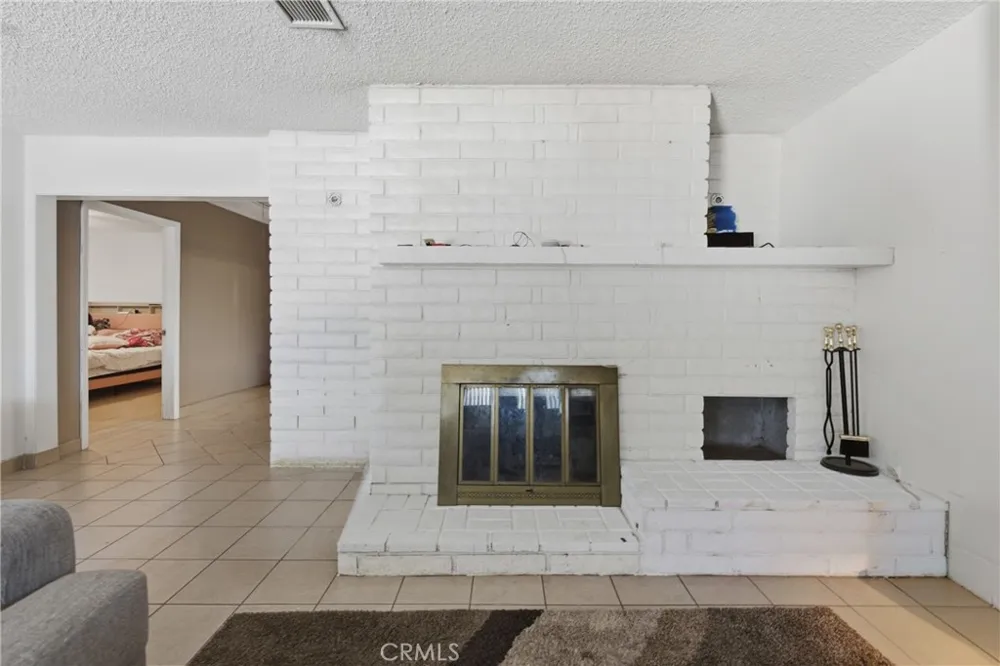 40672 Mayberry Hemet, CA 92544