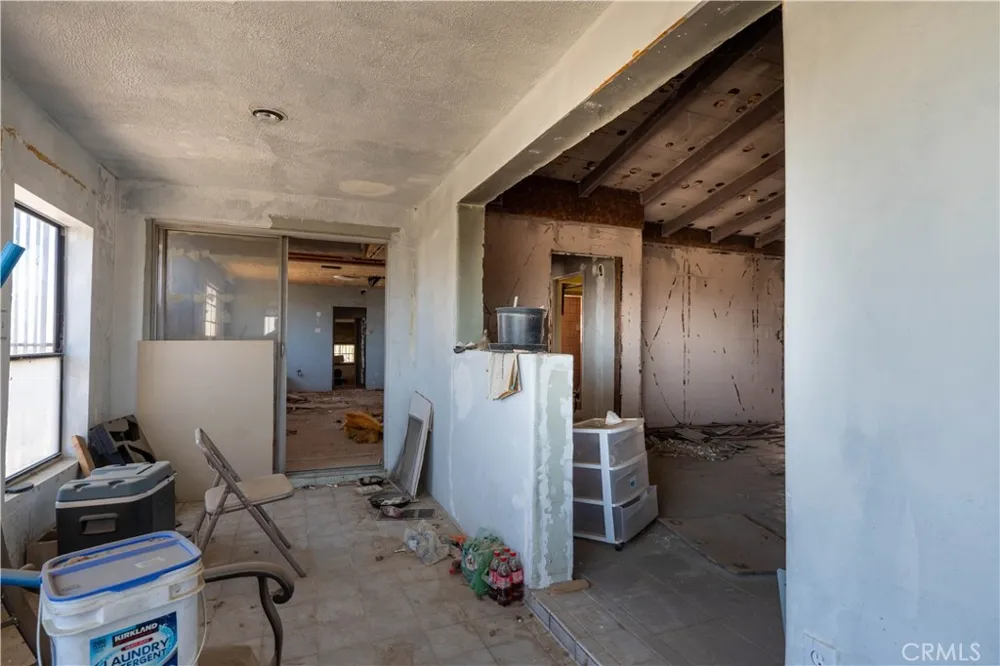 25435 Skyline Drive Apple Valley, CA 92308