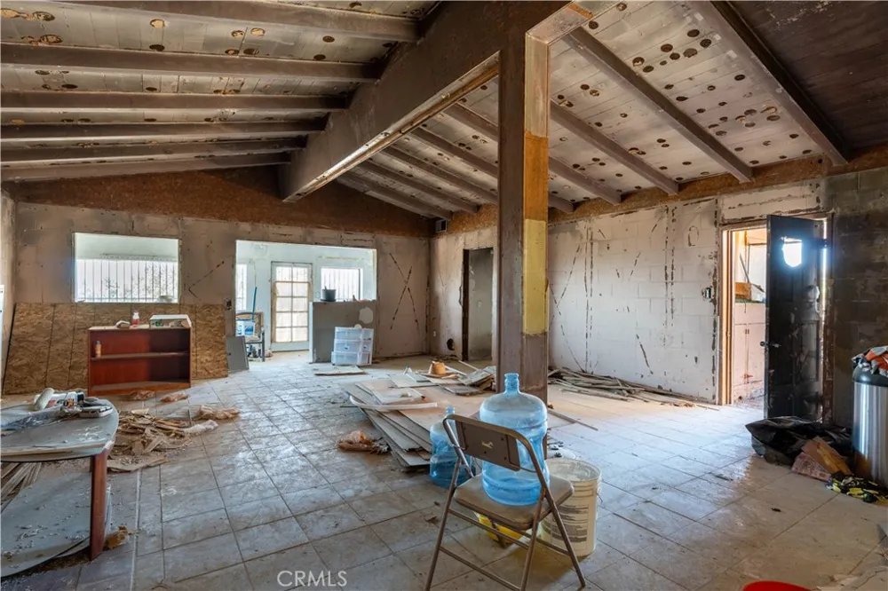 25435 Skyline Drive Apple Valley, CA 92308