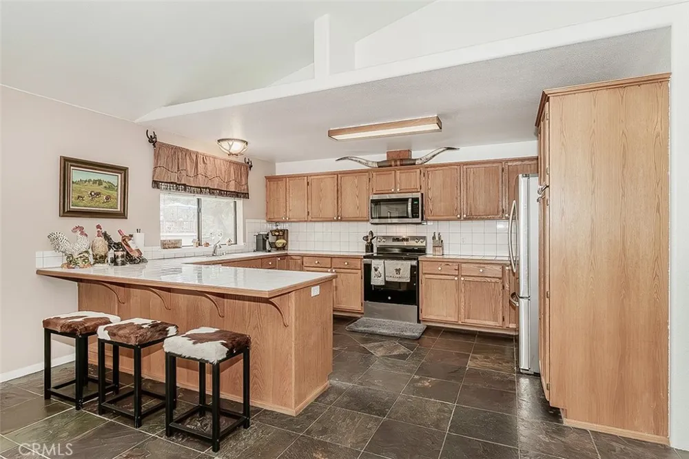 34133 Natoma Auberry, CA 93602