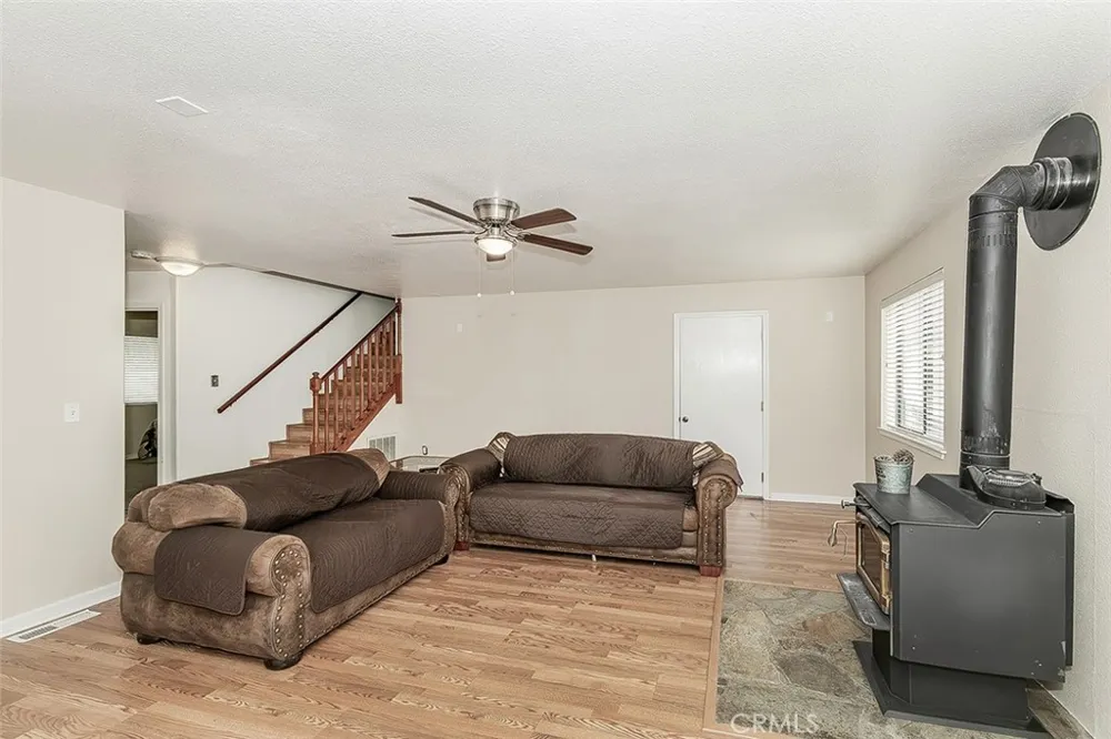 34133 Natoma Auberry, CA 93602