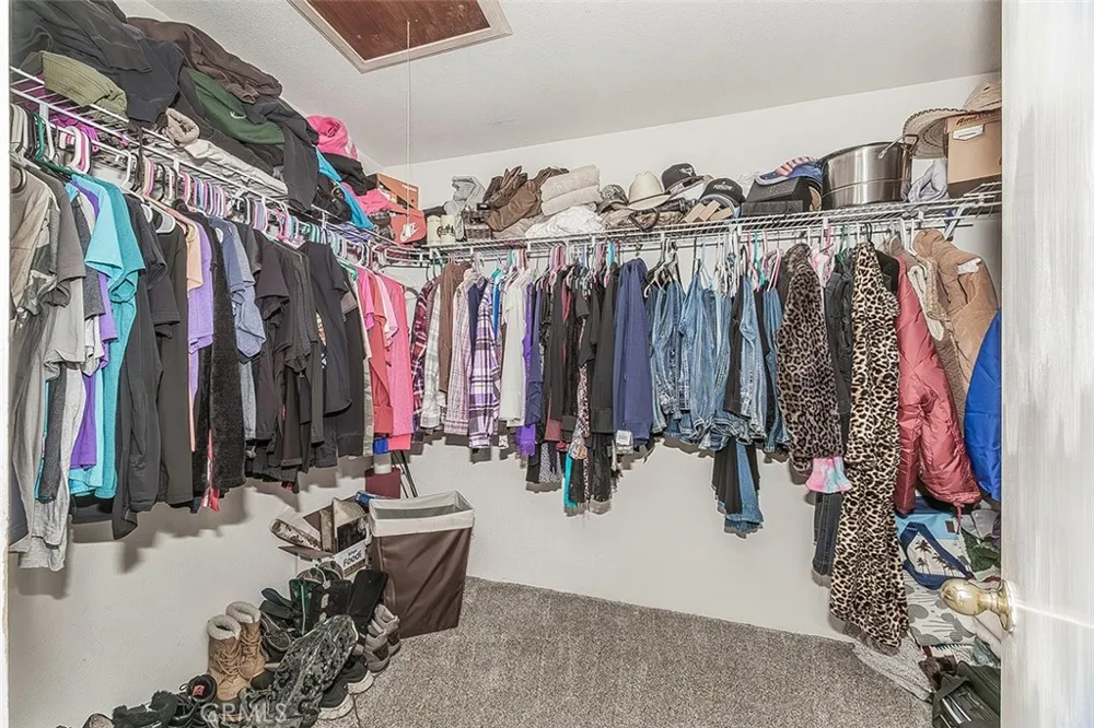 34133 Natoma Auberry, CA 93602