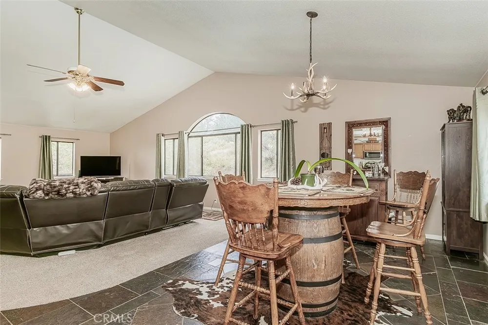 34133 Natoma Auberry, CA 93602