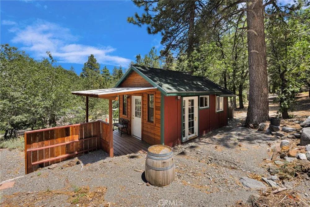 5410 Acorn Drive Wrightwood, CA 92397