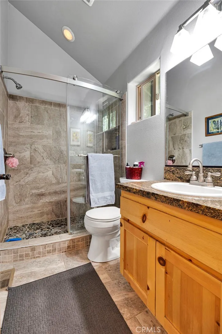 5410 Acorn Drive Wrightwood, CA 92397