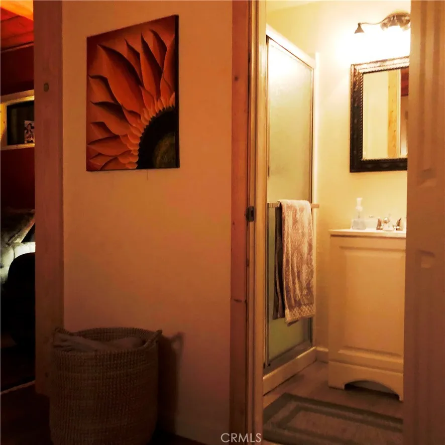 5410 Acorn Drive Wrightwood, CA 92397