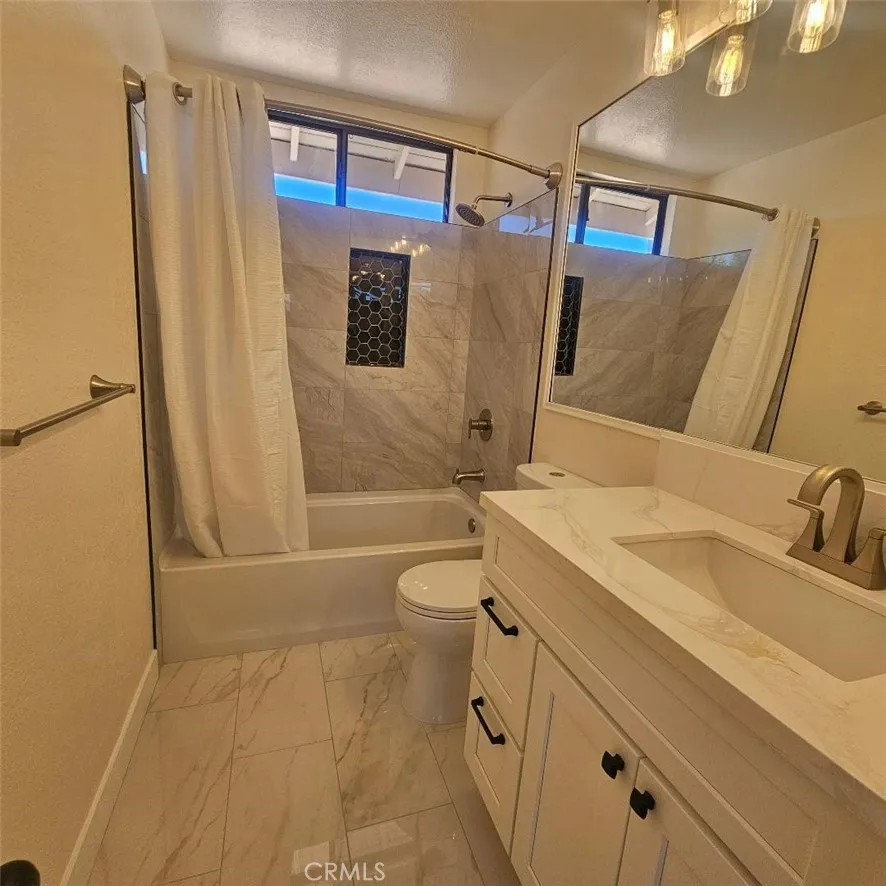 2951 Wimbledon Corona, CA 92879