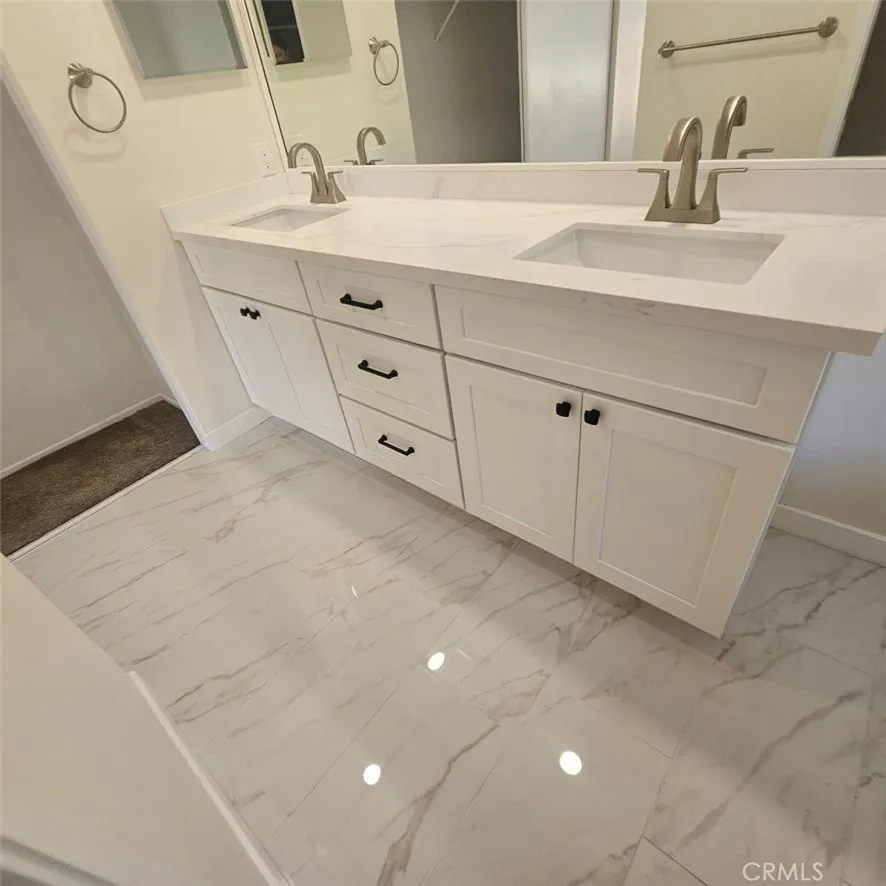 2951 Wimbledon Corona, CA 92879
