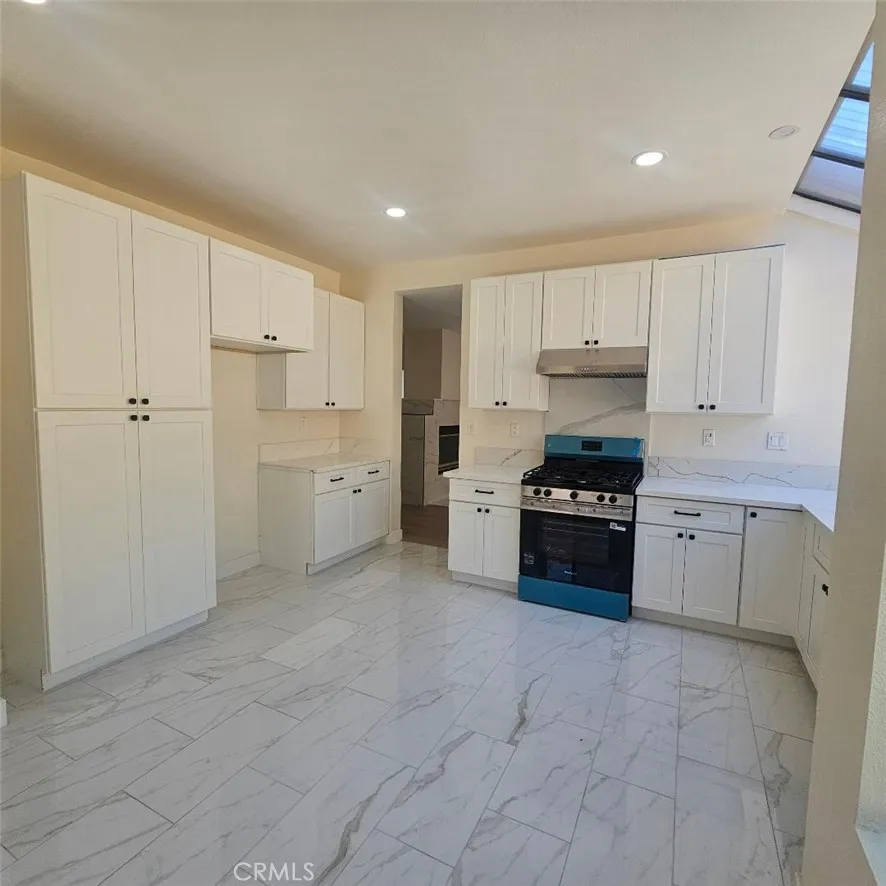 2951 Wimbledon Corona, CA 92879