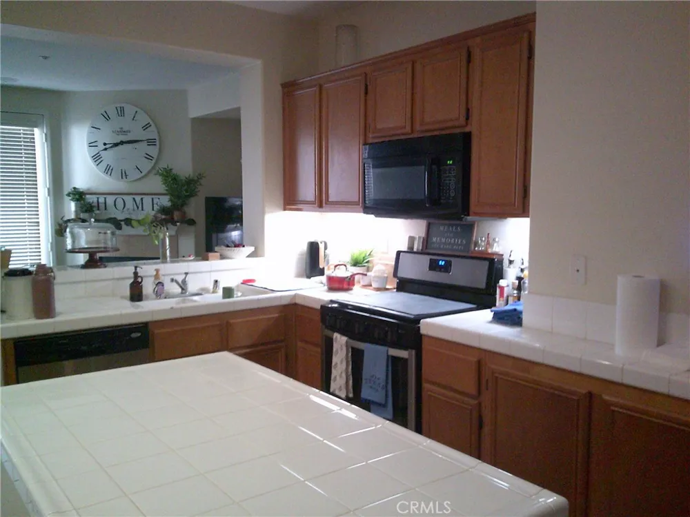 27959 Cactus #B Moreno Valley, CA 92555