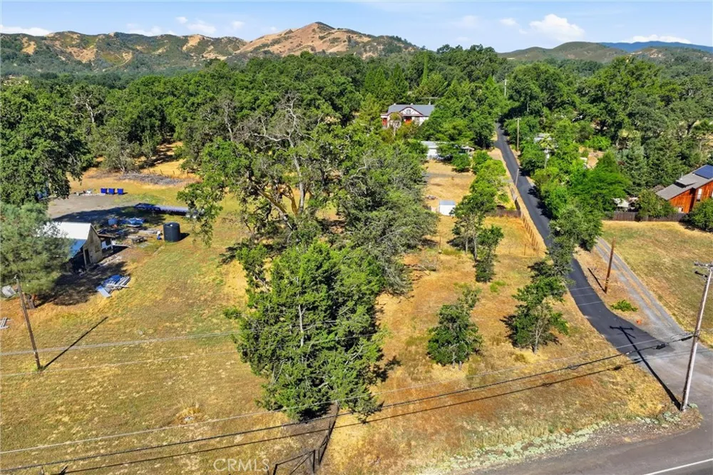 2441 Parallel Drive Lakeport, CA 95453