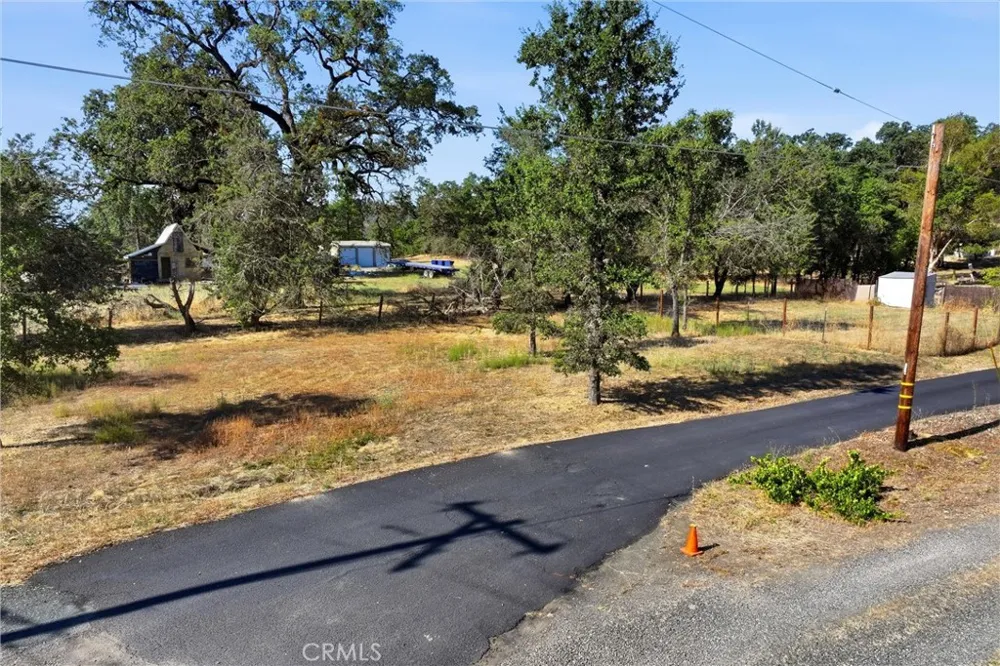 2441 Parallel Drive Lakeport, CA 95453