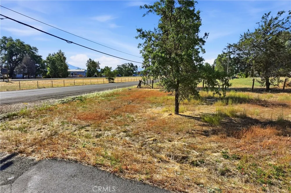 2441 Parallel Drive Lakeport, CA 95453
