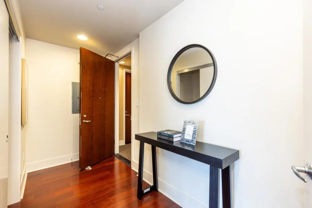 88 E San Fernando Street #1706 San Jose, CA 95113