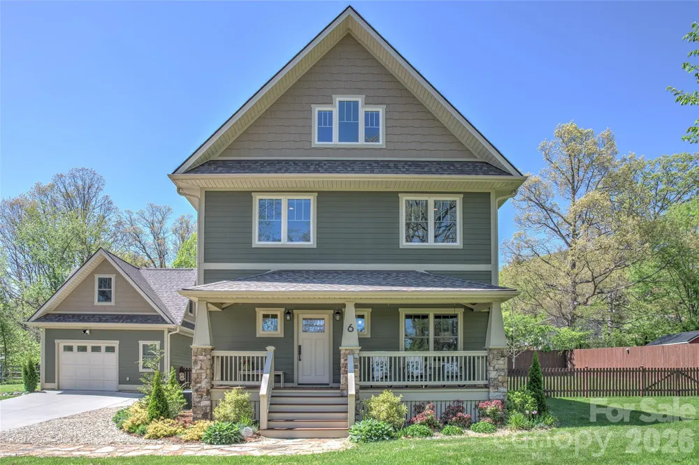 6 Hamlet Street Black Mountain, NC 28711
