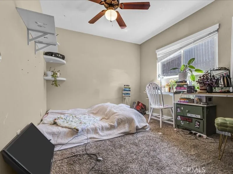 41041 Via Halcon Temecula, CA 92591