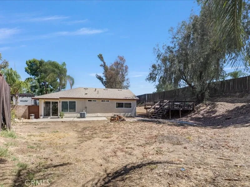 41041 Via Halcon Temecula, CA 92591