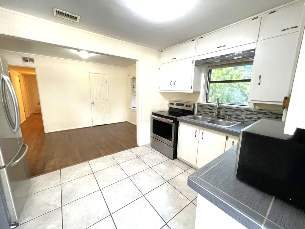 501 S Perry Street Denison, TX 75020