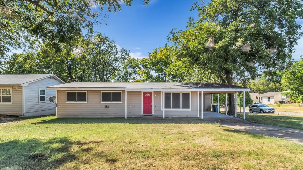 501 S Perry Street Denison, TX 75020