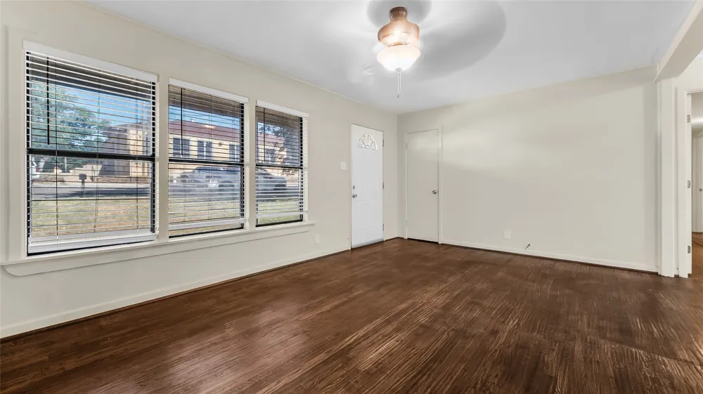 501 S Perry Street Denison, TX 75020