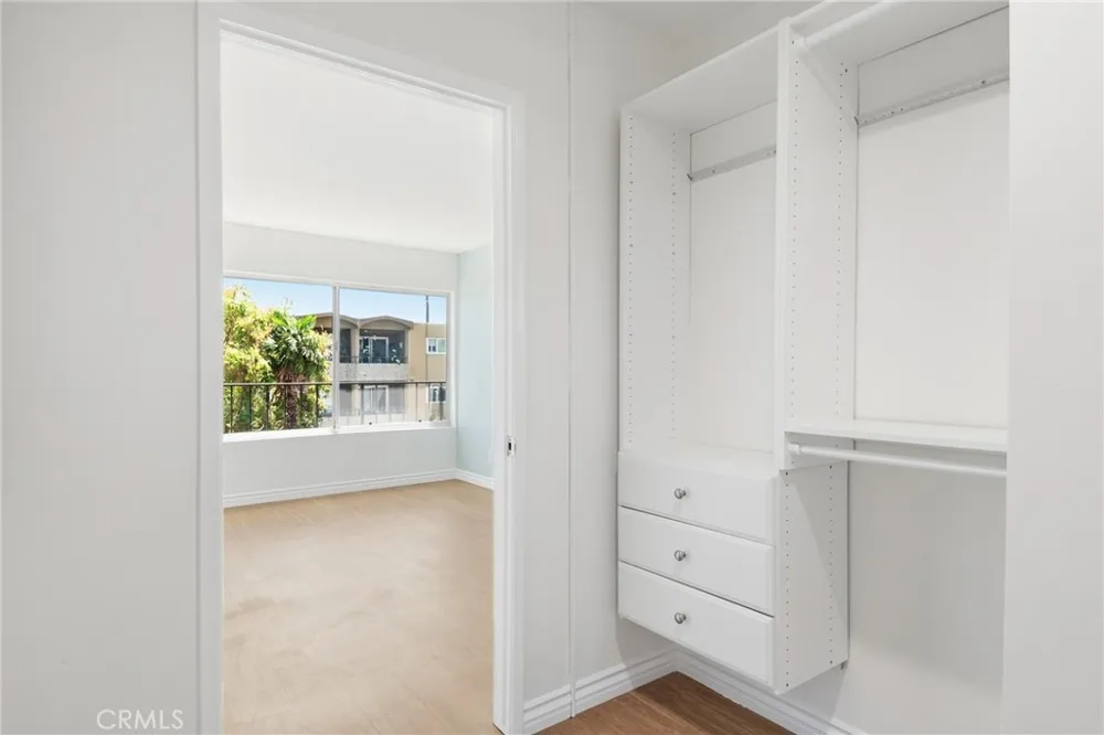 191 Kennebec #302 Long Beach, CA 90803