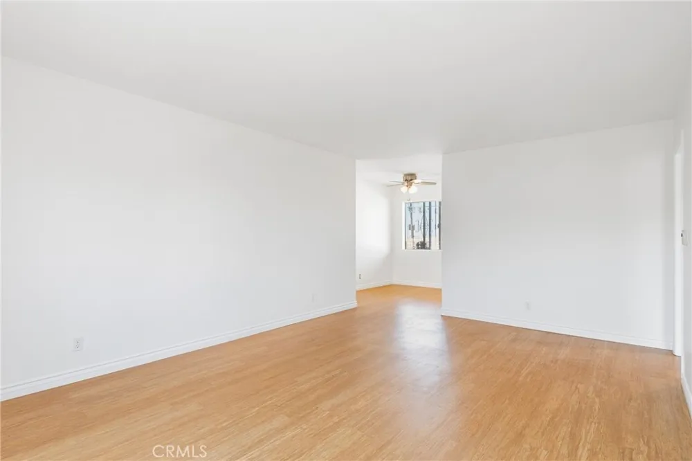 191 Kennebec #302 Long Beach, CA 90803