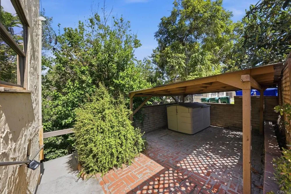 3211 Menlo Avenue San Diego, CA 92105