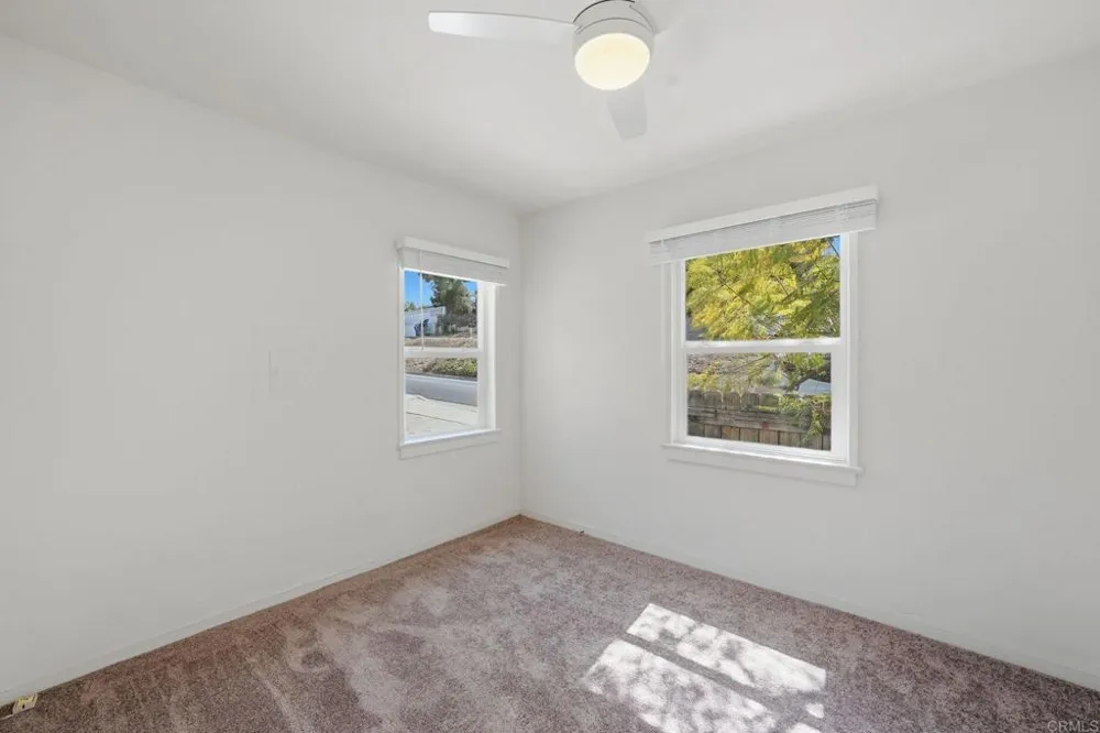 3211 Menlo Avenue San Diego, CA 92105