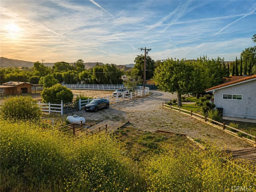 30204 Canoe Canyon Country, CA 91390