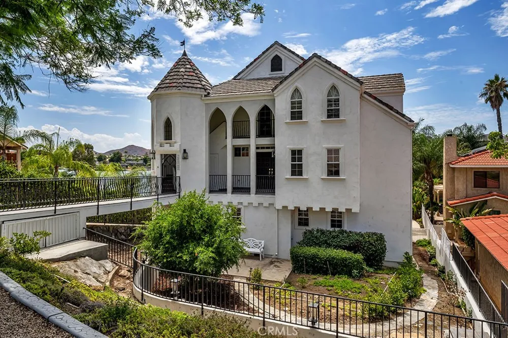 30050 Big Range #2 Canyon Lake, CA 92587