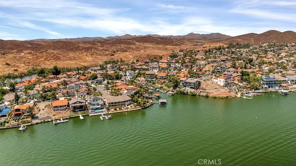 30050 Big Range #2 Canyon Lake, CA 92587