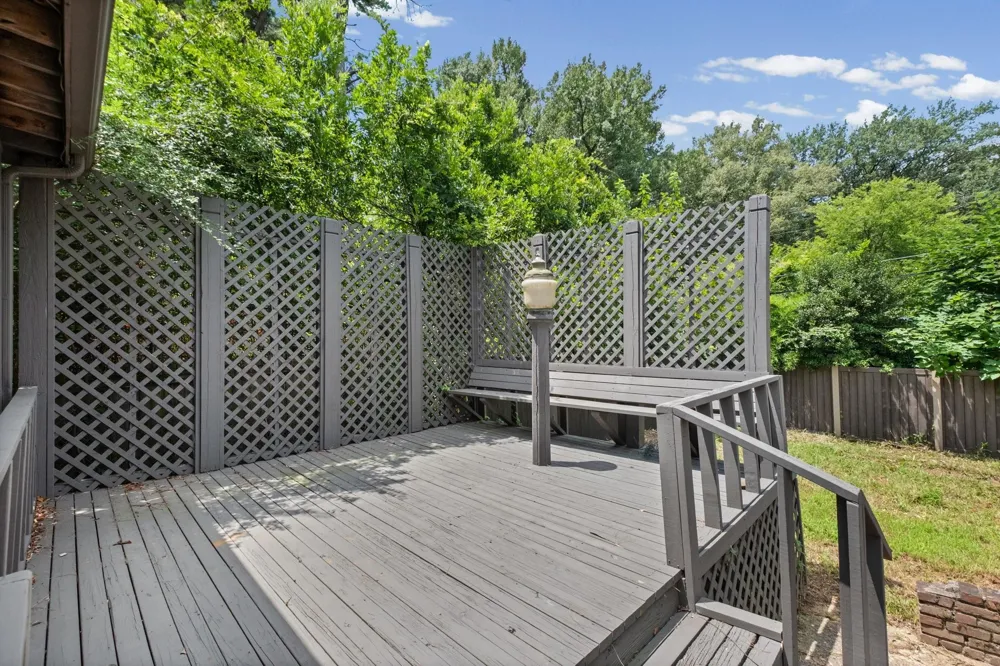 405 HAYNES ST Memphis, TN 38111