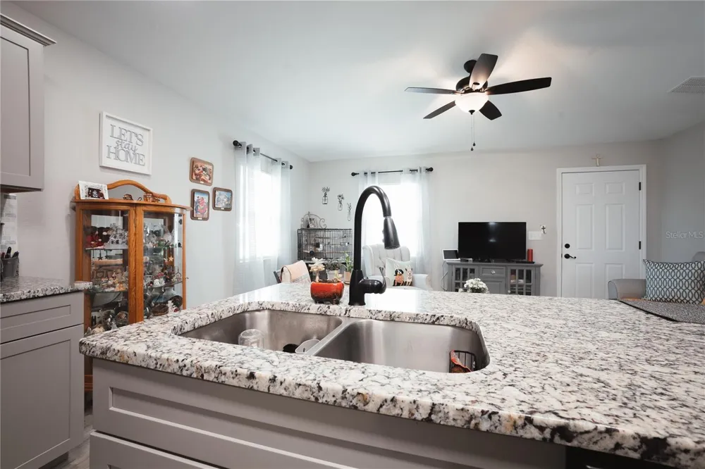 7077 TAMARIND WAY Lake Wales, FL 33898