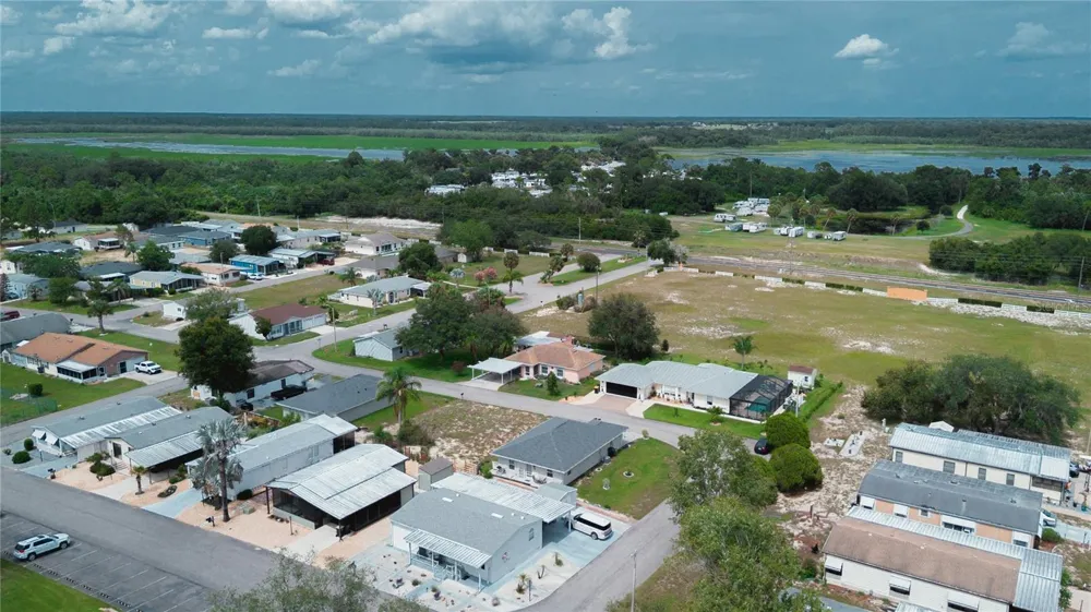 7077 TAMARIND WAY Lake Wales, FL 33898