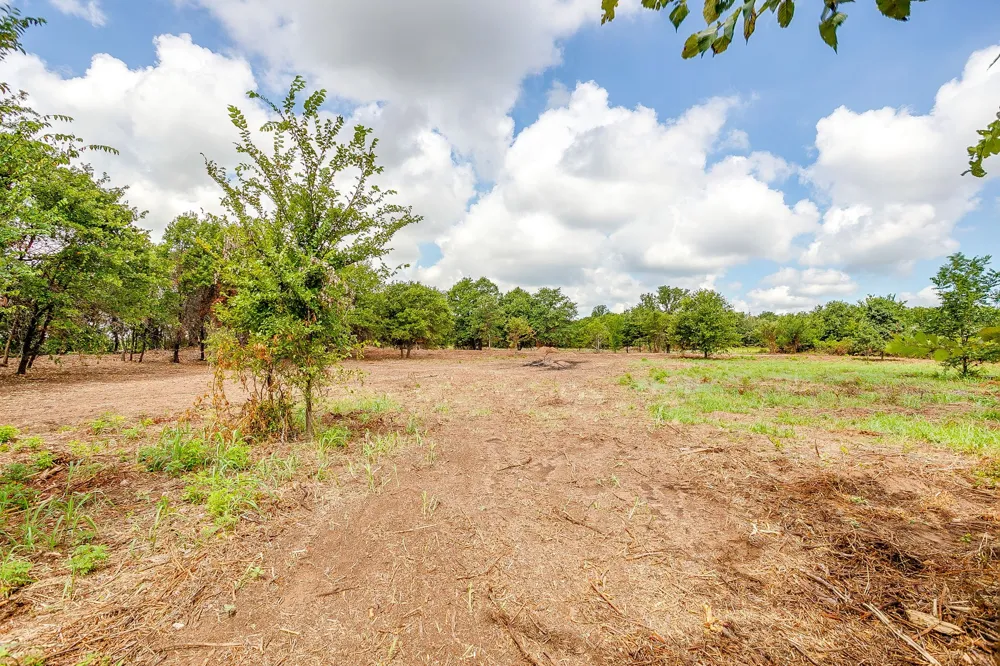890 Clover Drive Poolville, TX 76487