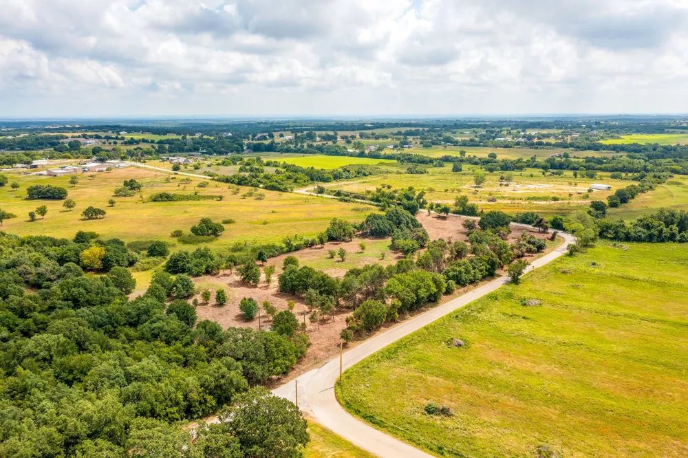 890 Clover Drive Poolville, TX 76487